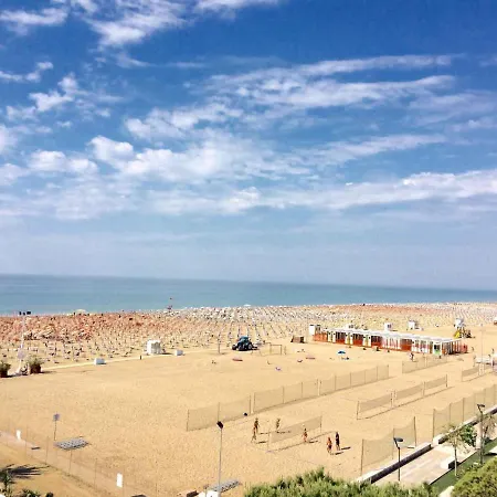 In 36467 * Bibione