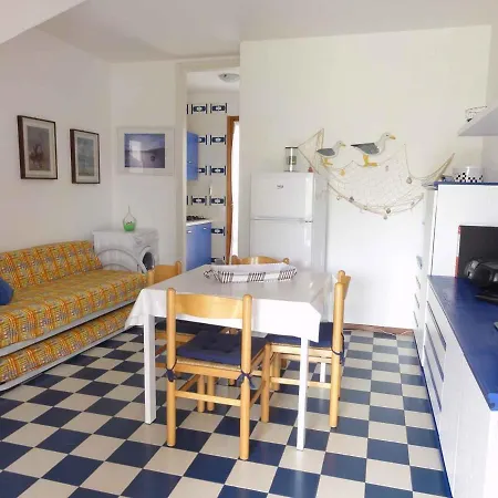 In 36467 Apartman *